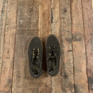 Black Vans